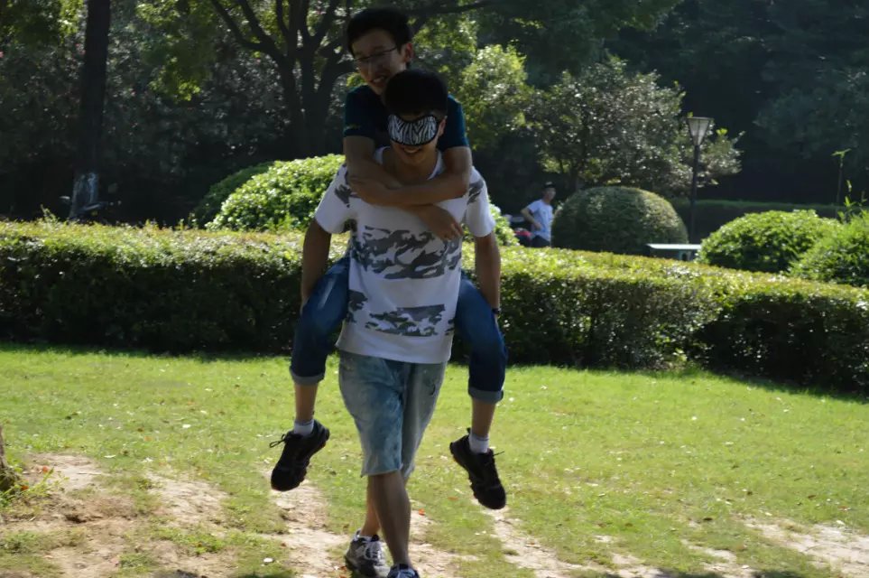寧波龍騰公司